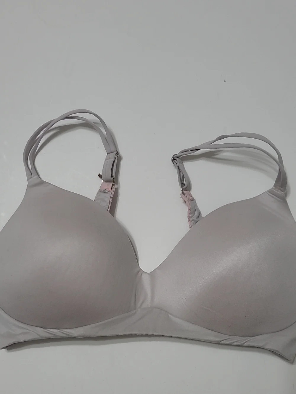 Aerie Light Gray & Pink Wireless Bra with J-Hook size 38C
